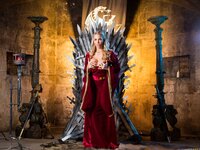 ZZ Series - Queen Of Thrones: Part 4 (A XXX Parody) - 08/19/2017
