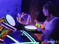 Brazzers Exxtra - Bang The Drummer - 04/26/2021