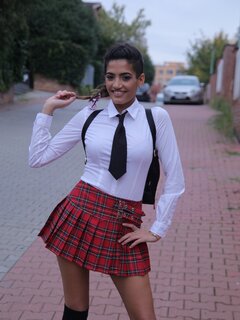 Lesbea - Maid fucks teen in school uniform - 11/05/2017
